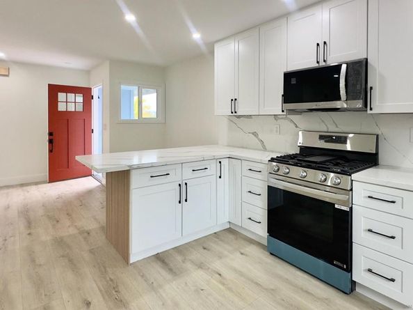 7462 Hanford Pl, San Diego CA 92111