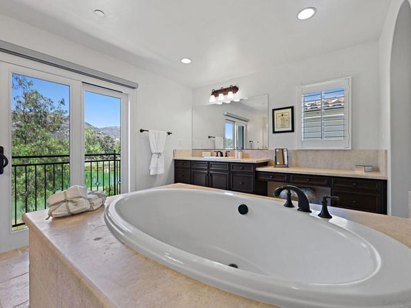 17216 Turf Club Dr, San Diego CA 92127