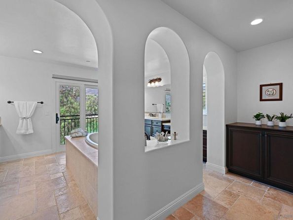 17216 Turf Club Dr, San Diego CA 92127