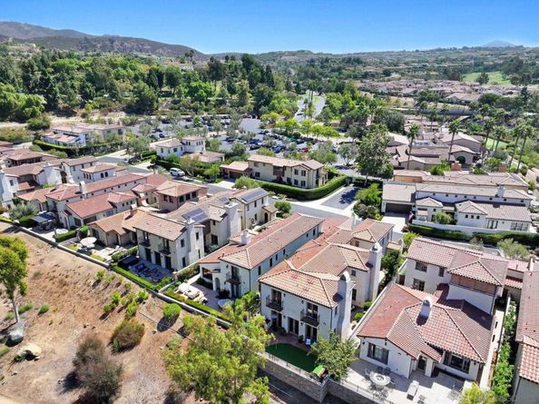 17216 Turf Club Dr, San Diego CA 92127