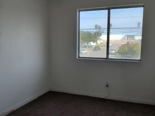 1042 Fifth Ave, Chula Vista CA 91911