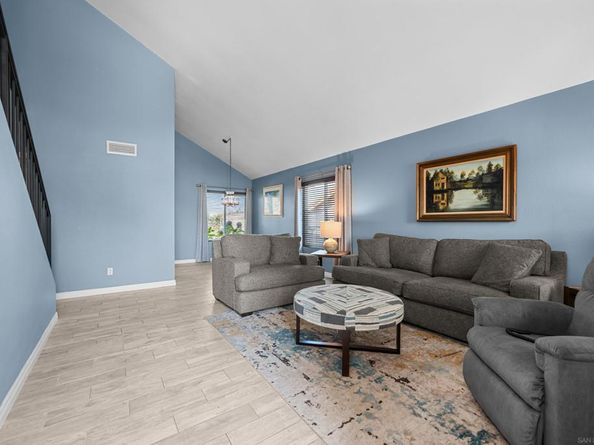 13170 Entreken Ave, San Diego CA 92129