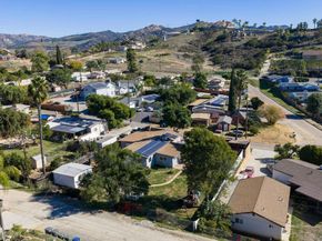 12780 Jackson Hill Way, El Cajon CA 92021