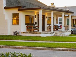 1900 W 41St St, Los Angeles CA 90062