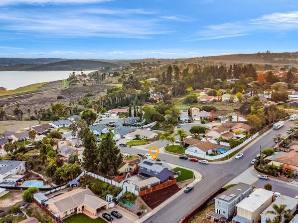 341 Paraiso Ave, Spring Valley CA 91977