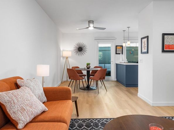 7049 Park Mesa Way 90, San Diego CA 92111