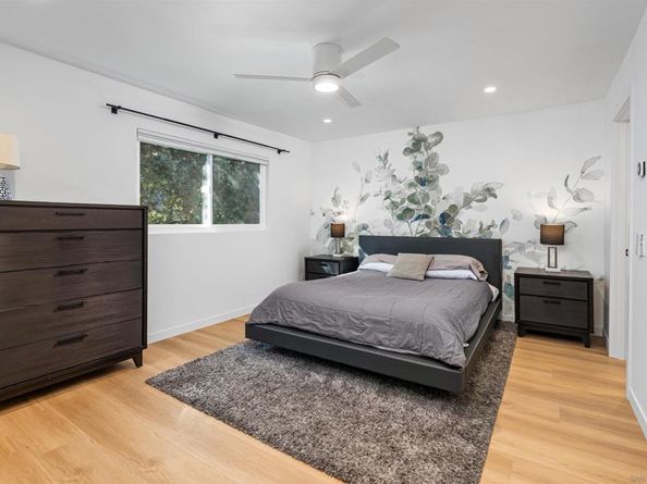 7049 Park Mesa Way 90, San Diego CA 92111