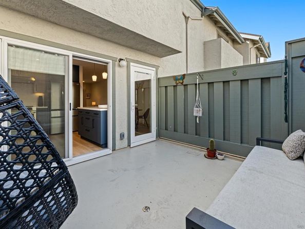 7049 Park Mesa Way 90, San Diego CA 92111