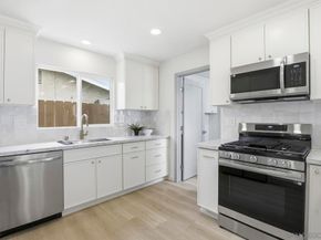 8702 Glenhaven St, San Diego CA 92123