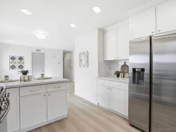 8702 Glenhaven St, San Diego CA 92123