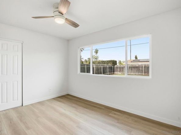 8702 Glenhaven St, San Diego CA 92123