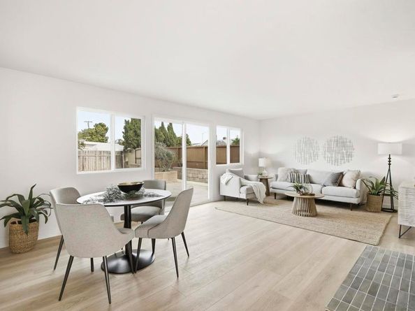 8702 Glenhaven St, San Diego CA 92123