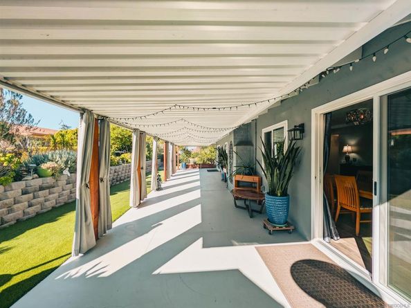 16482 Roca Dr, San Diego CA 92128