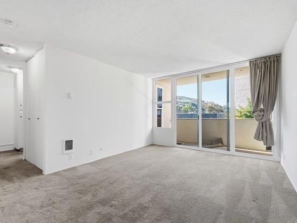 2510 Torrey Pines Rd 312, La Jolla CA 92037