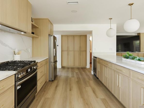 2861 Brant st., San Diego CA 92103