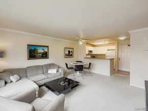 8889 Caminito Plaza Centro 7327, San Diego CA 92122