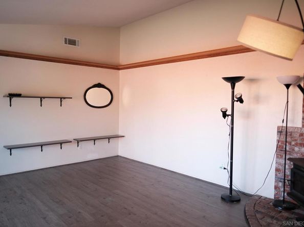 2142 Ridgeview Pl, Escondido CA 92026