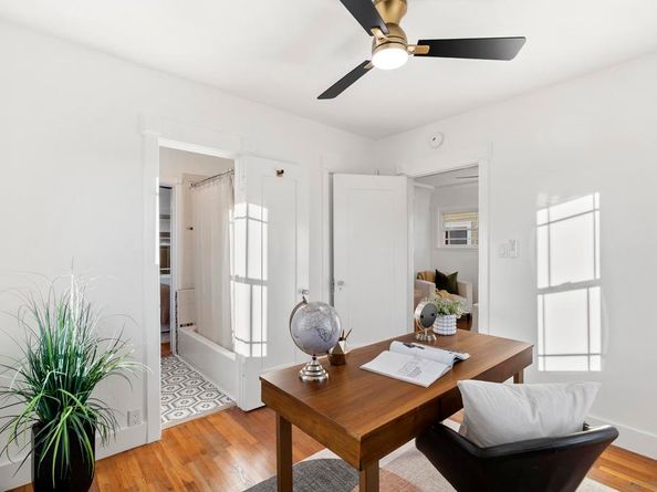 2730 Monroe Ave, San Diego CA 92116