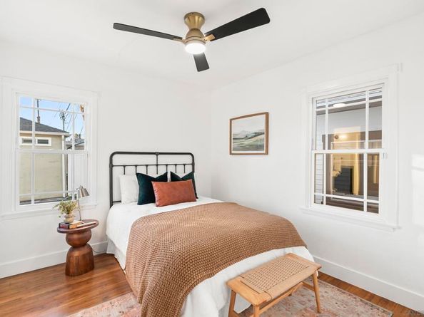 2730 Monroe Ave, San Diego CA 92116