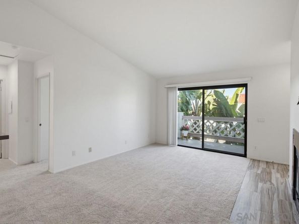 9458 Twin Trails Dr 205, San Diego CA 92129