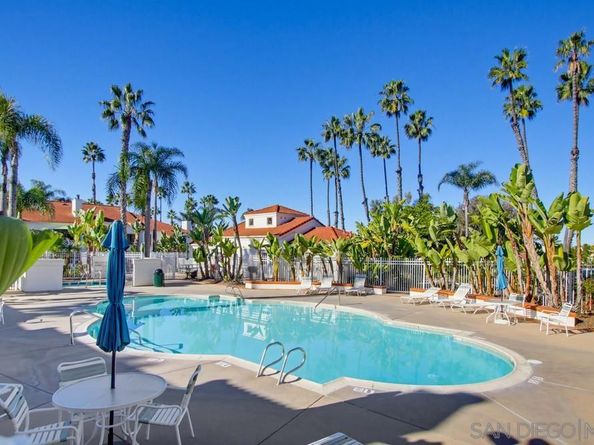 9458 Twin Trails Dr 205, San Diego CA 92129