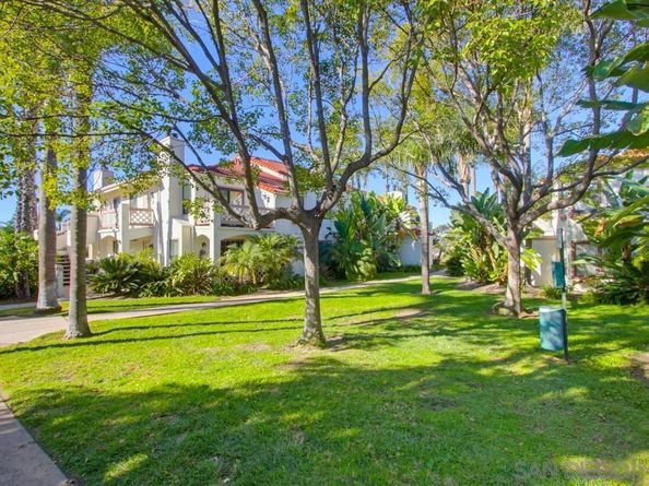 9458 Twin Trails Dr 205, San Diego CA 92129