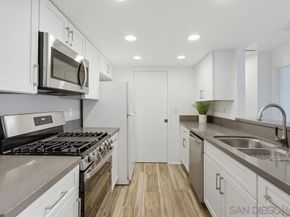 9458 Twin Trails Dr 205, San Diego CA 92129