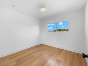5377 Limerick Ave, San Diego CA 92117