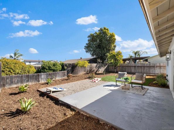 5377 Limerick Ave, San Diego CA 92117