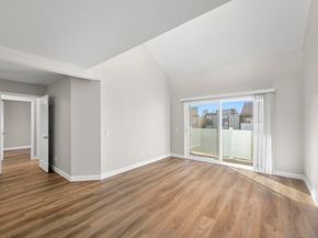 8036 Linda Vista Road 2P, San Diego CA 92111