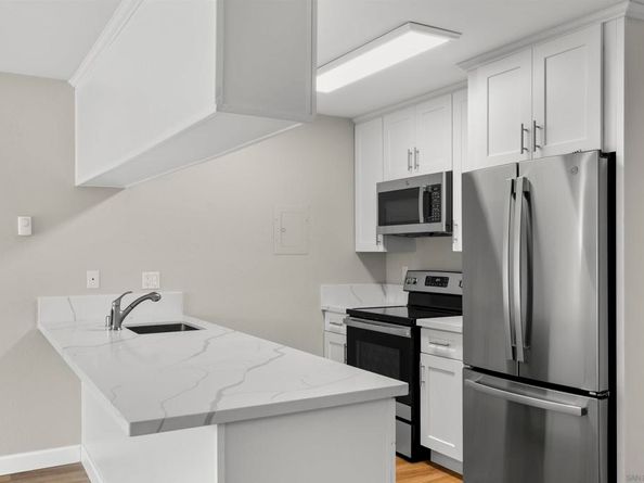 8036 Linda Vista Road 2P, San Diego CA 92111