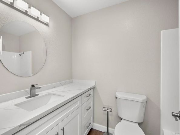 8036 Linda Vista Road 2P, San Diego CA 92111