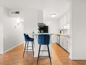 6202 Friars Rd 215, San Diego CA 92108