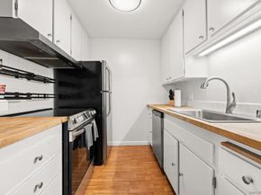 6202 Friars Rd 215, San Diego CA 92108