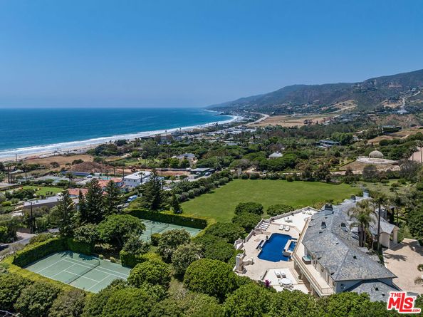 6051 Philip Avenue, Malibu CA 90265