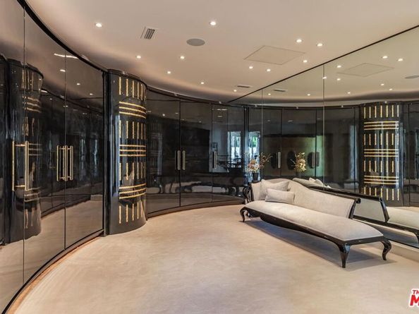 6051 Philip Avenue, Malibu CA 90265