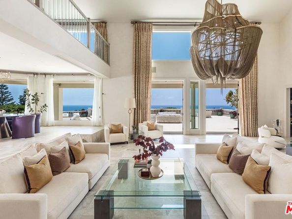 6051 Philip Avenue, Malibu CA 90265