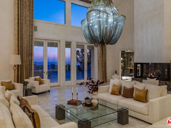 6051 Philip Avenue, Malibu CA 90265