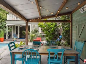 813 Crestmoore Place, Venice CA 90291