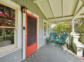 813 Crestmoore Place, Venice CA 90291