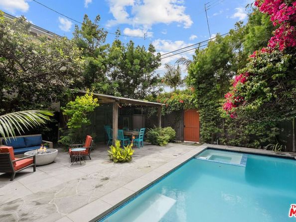 813 Crestmoore Place, Venice CA 90291