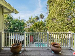 813 Crestmoore Place, Venice CA 90291