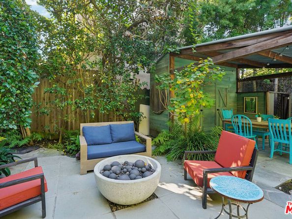 813 Crestmoore Place, Venice CA 90291