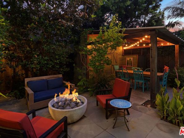 813 Crestmoore Place, Venice CA 90291