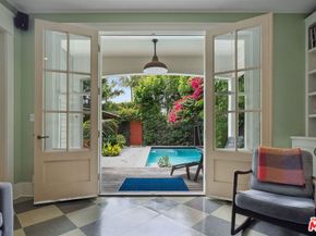 813 Crestmoore Place, Venice CA 90291