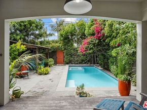 813 Crestmoore Place, Venice CA 90291