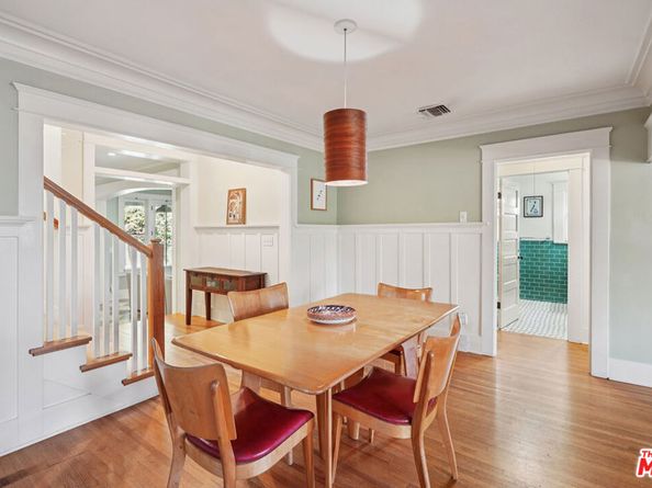 813 Crestmoore Place, Venice CA 90291