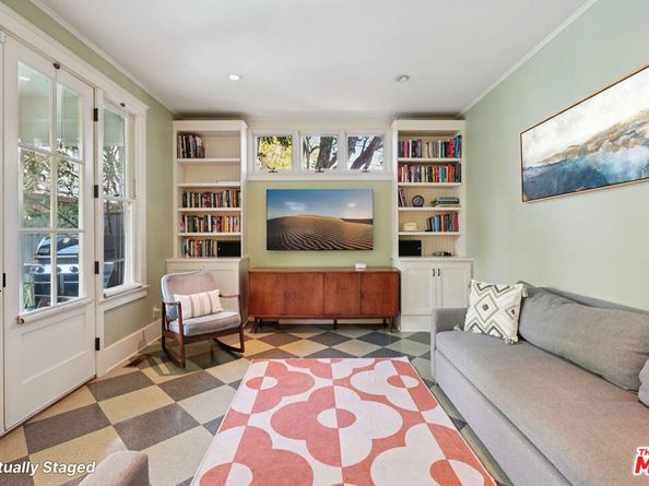 813 Crestmoore Place, Venice CA 90291