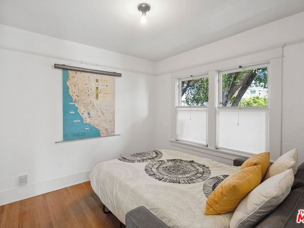 813 Crestmoore Place, Venice CA 90291