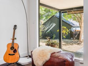 4838 Coldwater Canyon Avenue, Sherman Oaks CA 91423